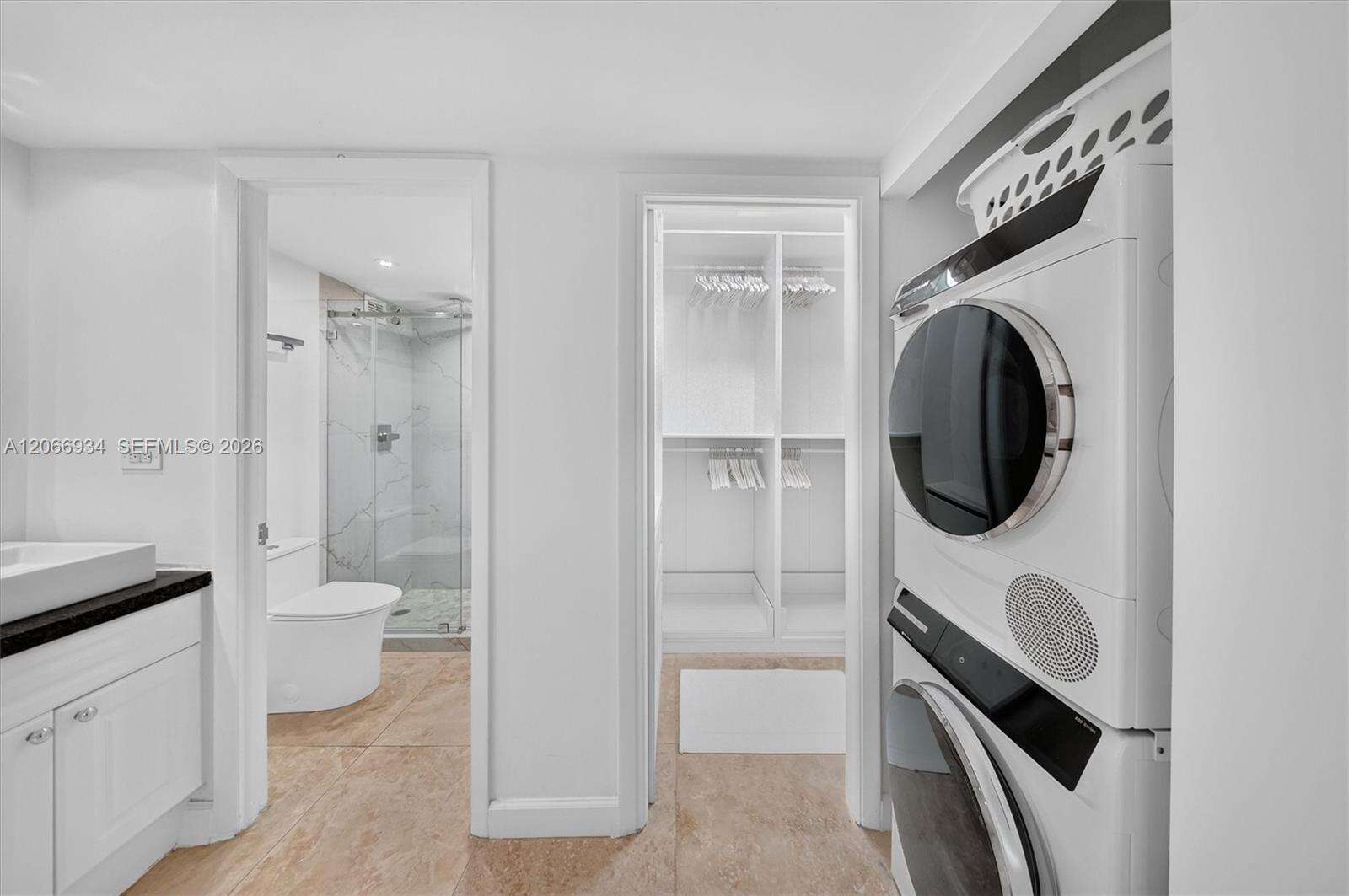 Roney Palace Unit #908 | Picture 6