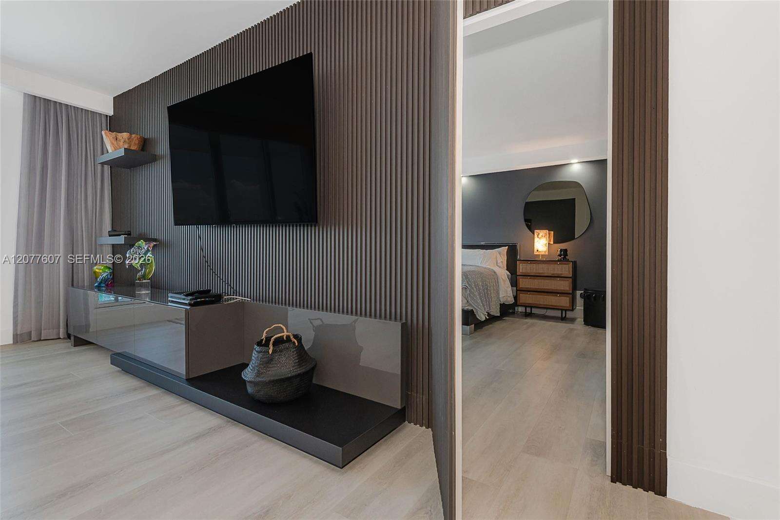 Roney Palace Unit #1134 | Picture 15