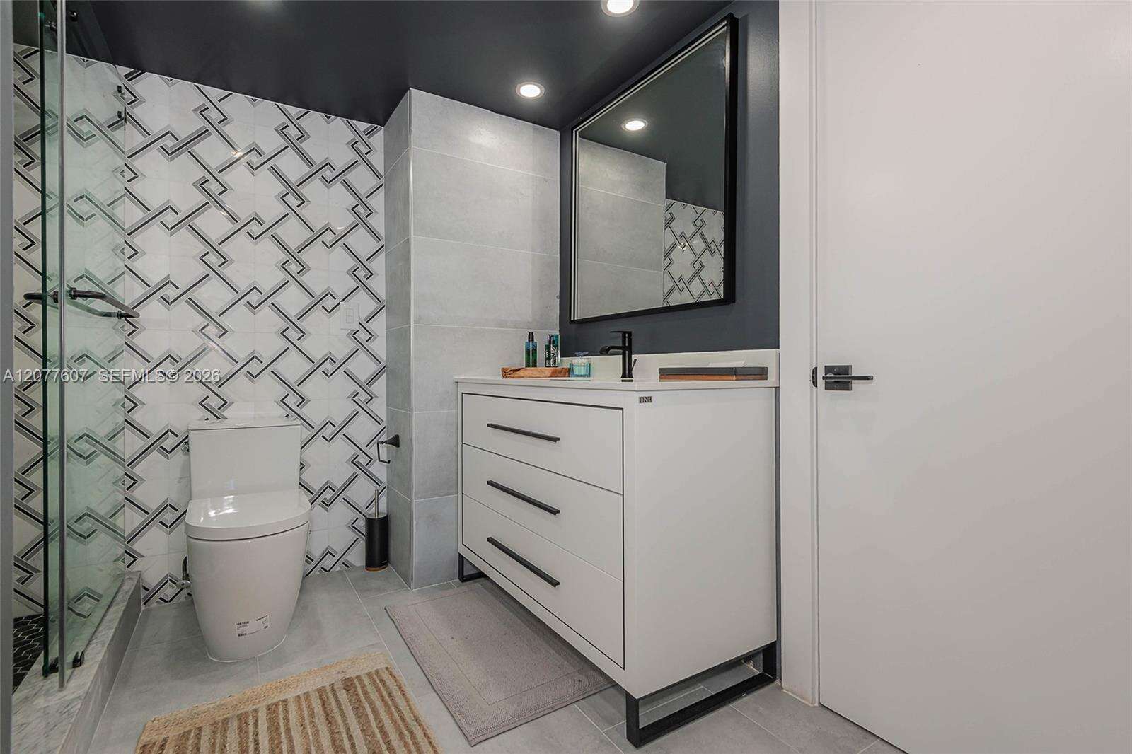 Roney Palace Unit #1134 | Picture 22