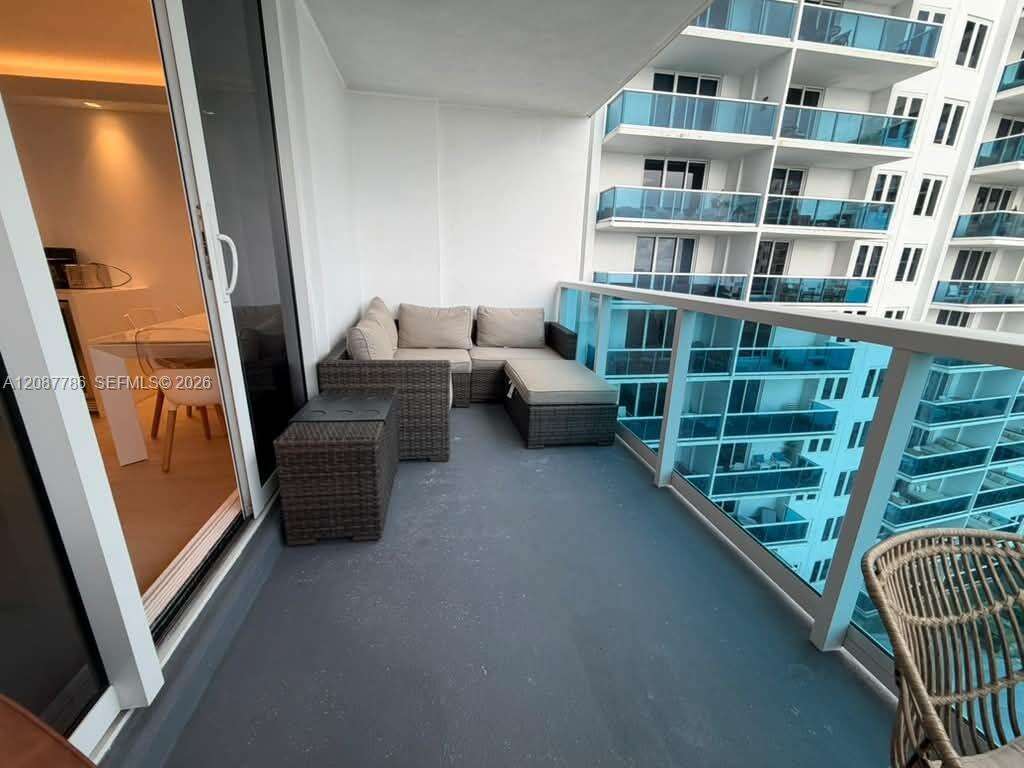 Roney Palace Unit #920 | Picture 15