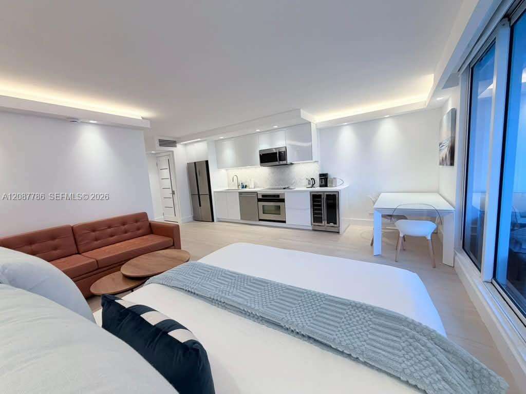 Roney Palace Unit #920 | Picture 6