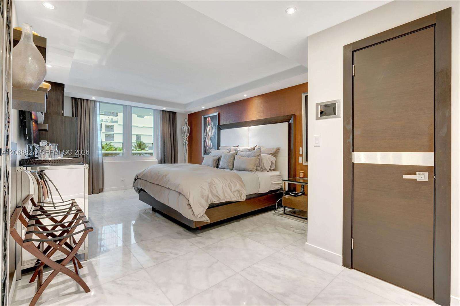 Roney Palace Unit #307 | Picture 14