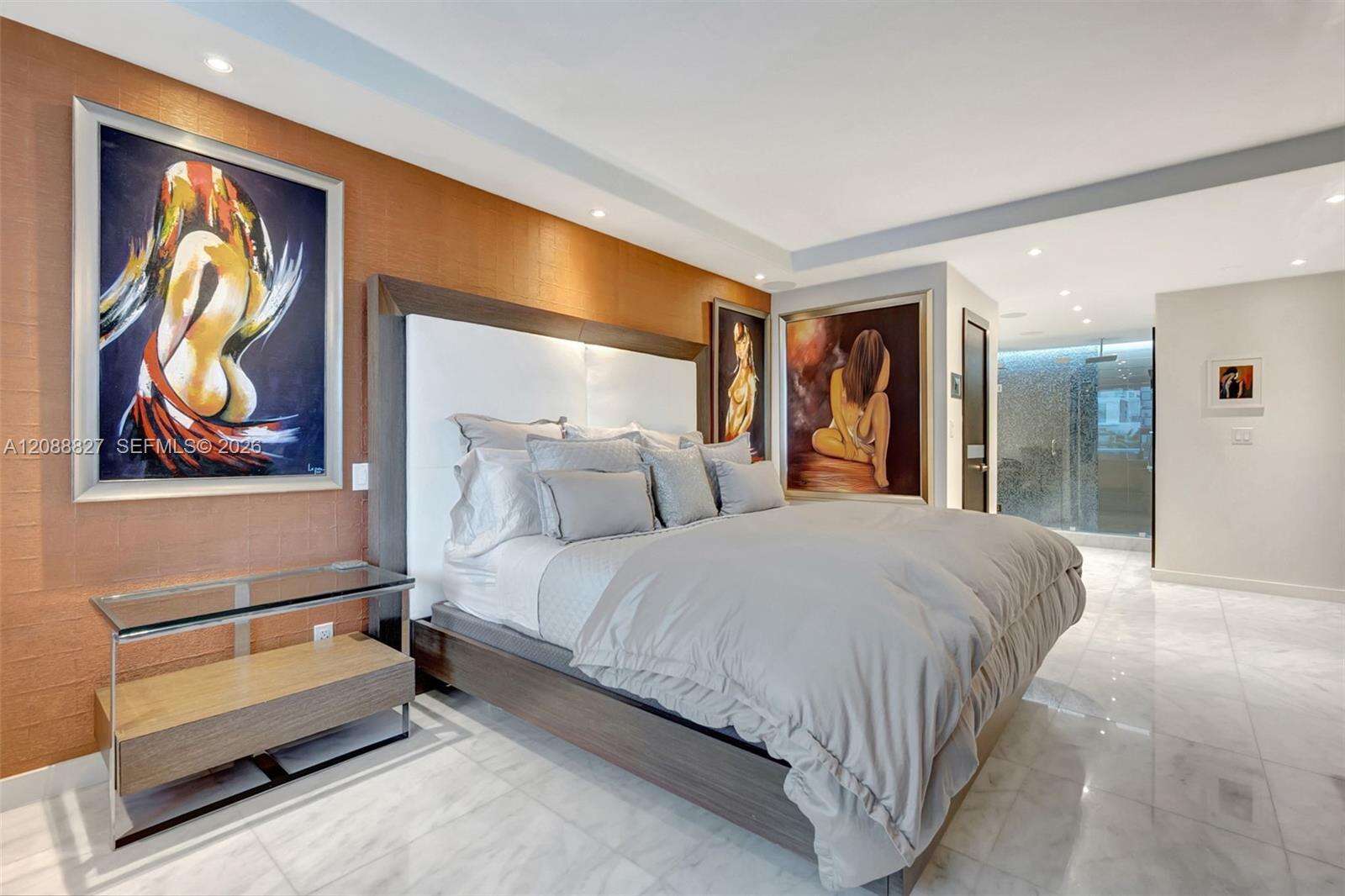 Roney Palace Unit #307 | Picture 15