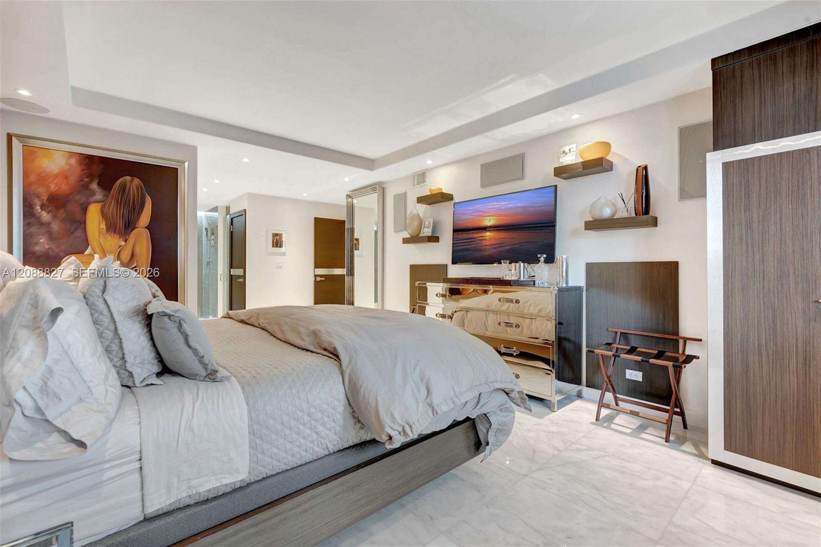 Roney Palace Unit #307 | Picture 16