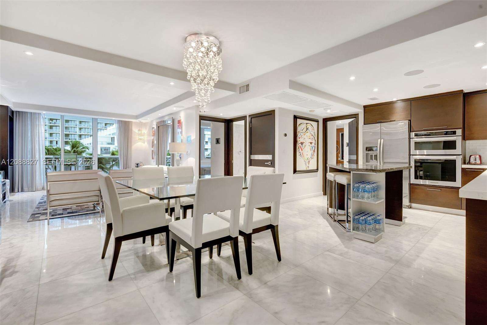 Roney Palace Unit #307 | Picture 5