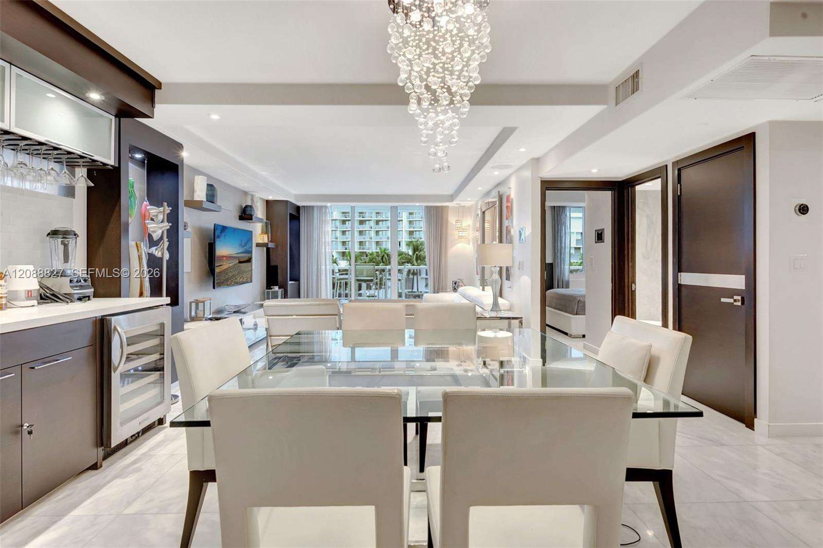 Roney Palace Unit #307 | Picture 6