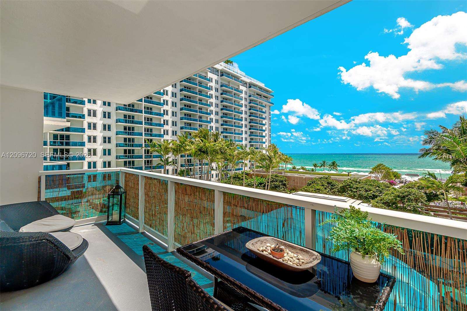 Roney Palace Unit #625 | Picture 1