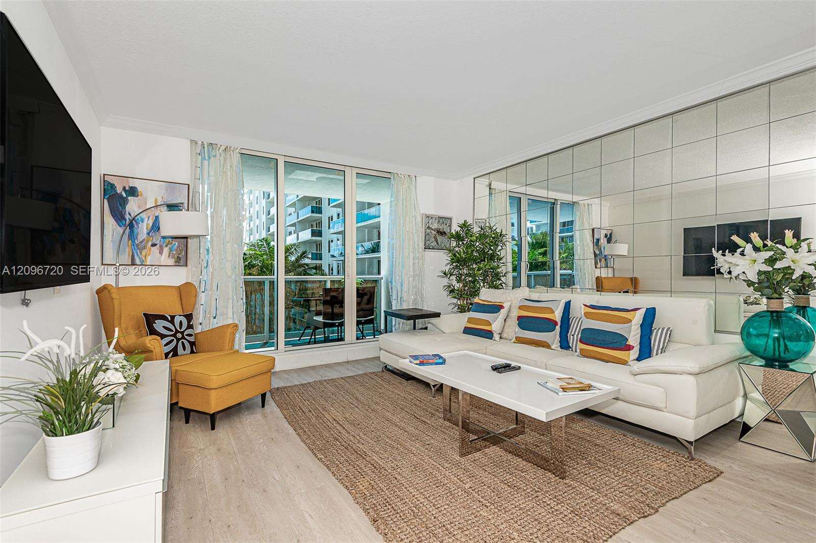 Roney Palace Unit #625 | Picture 5