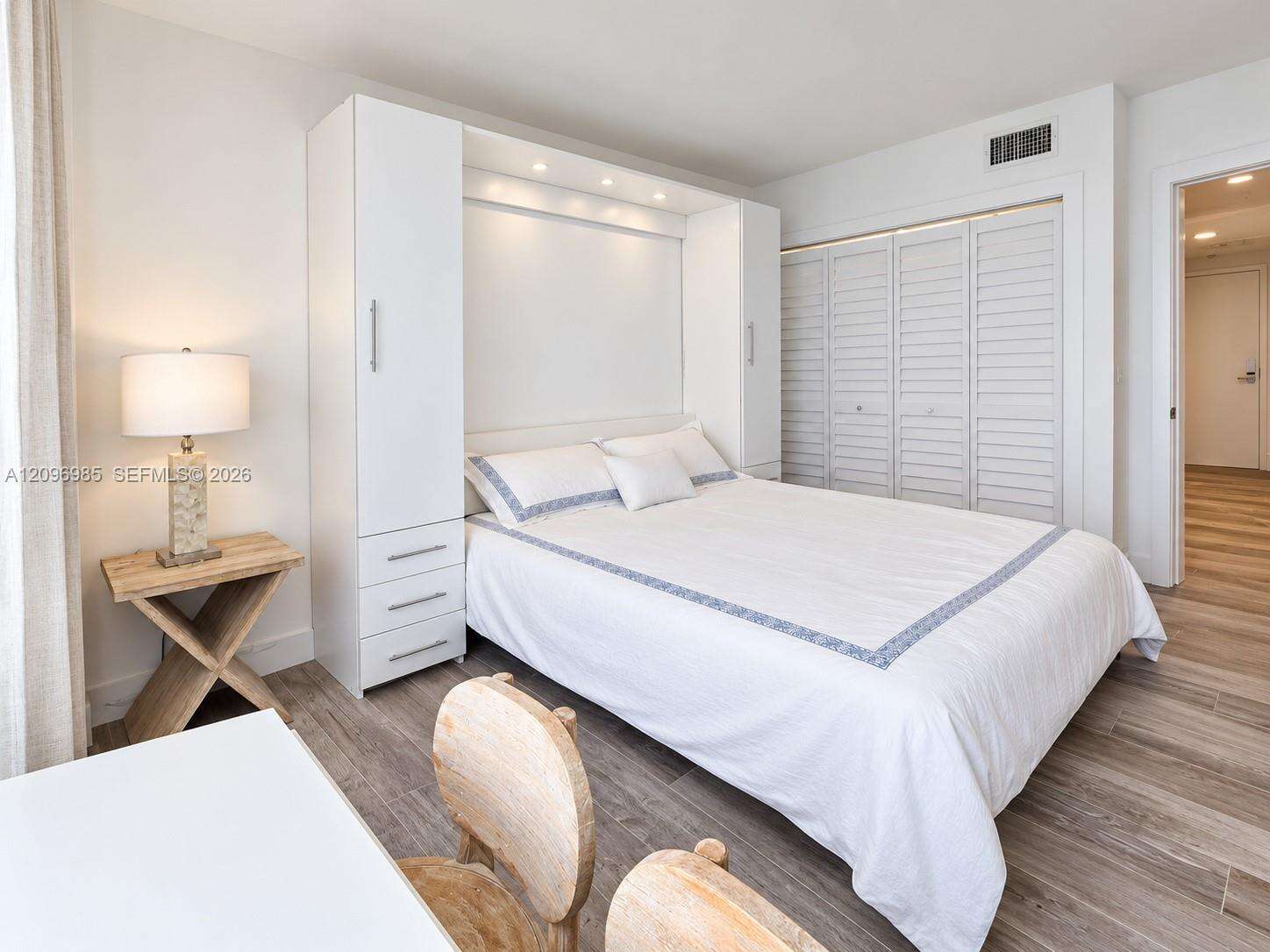 Roney Palace Unit #742 | Picture 15