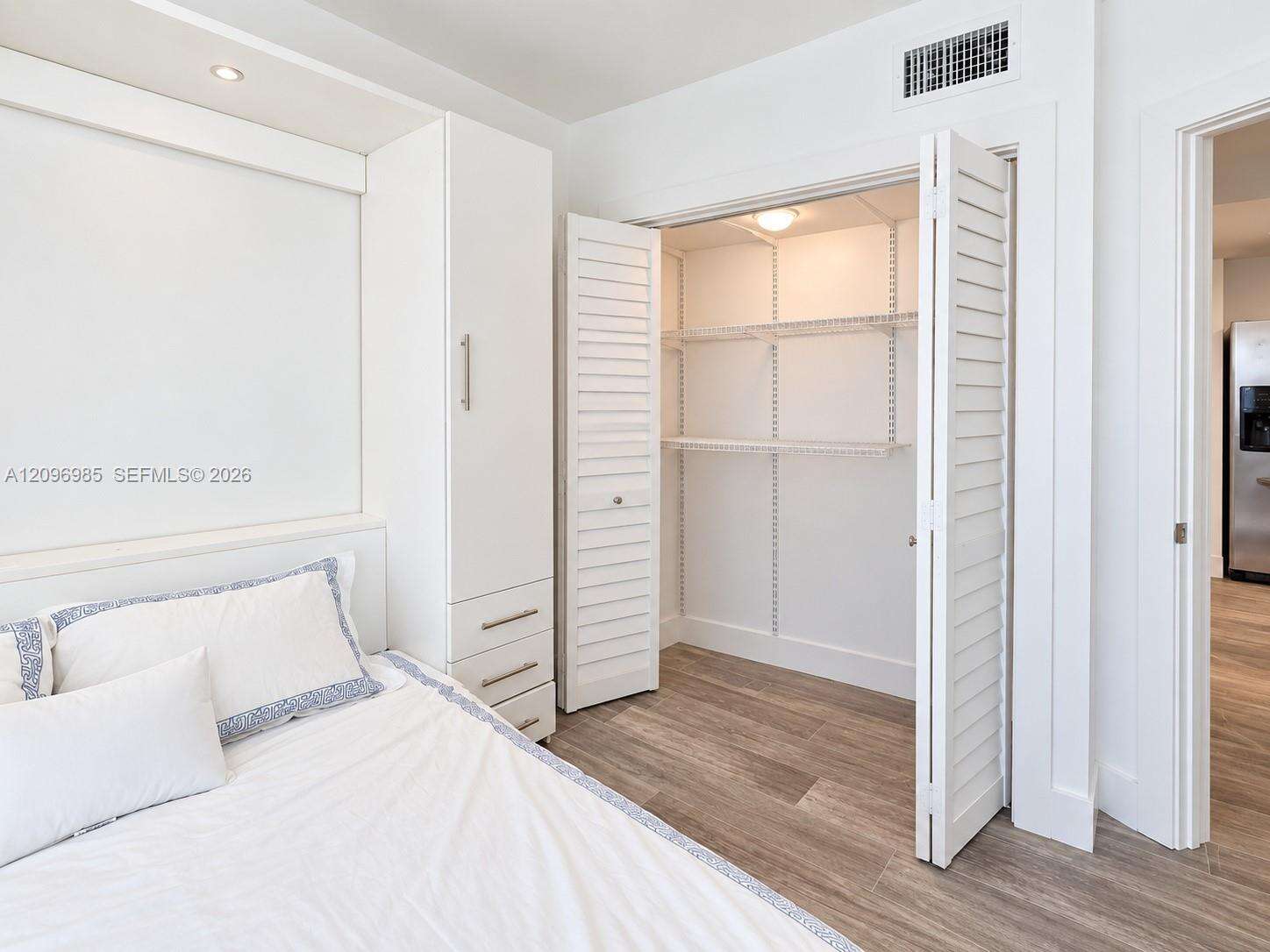 Roney Palace Unit #742 | Picture 3