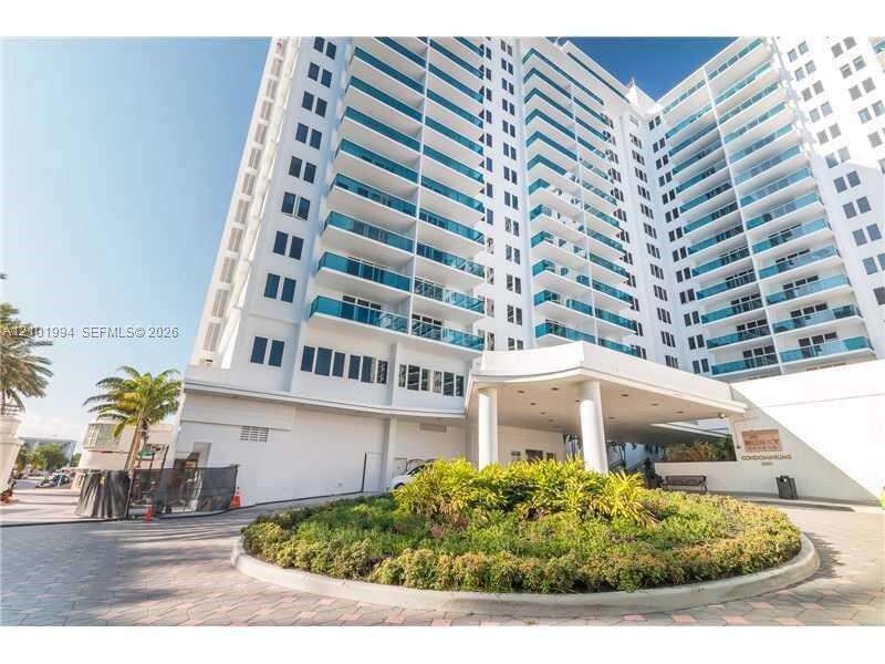 Roney Palace Unit #737 | Picture 20
