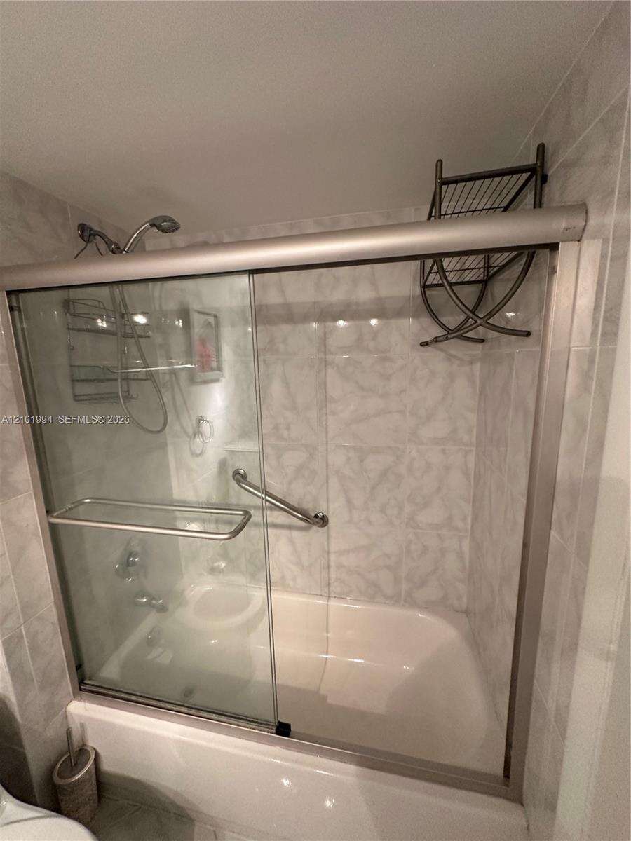 Roney Palace Unit #737 | Picture 5