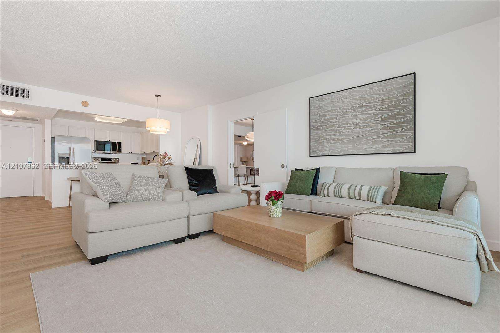Roney Palace Unit #1038 | Picture 16