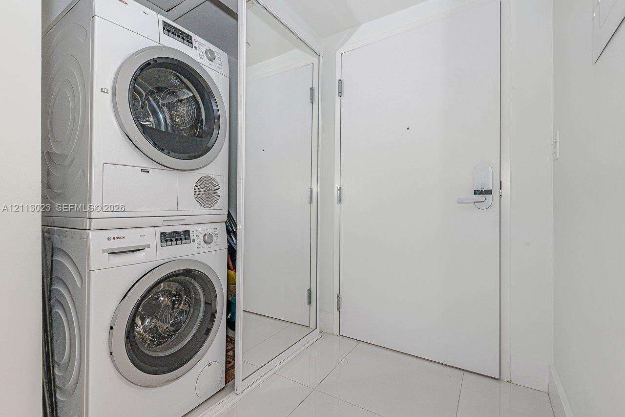 Roney Palace Unit #316 | Picture 14