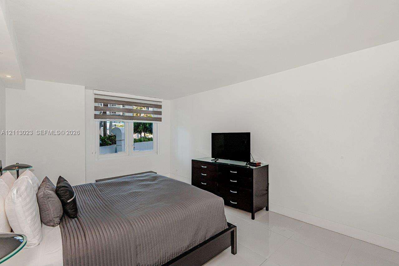 Roney Palace Unit #316 | Picture 17