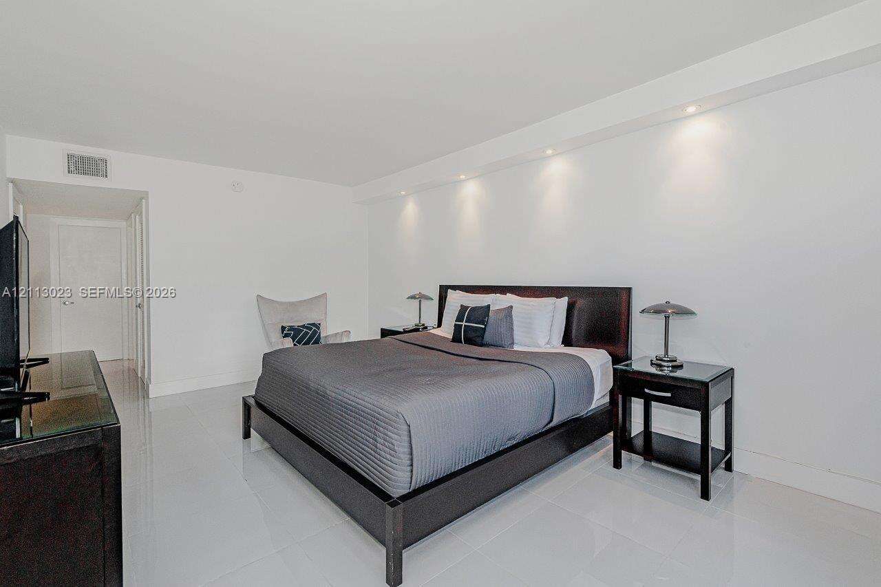 Roney Palace Unit #316 | Picture 18