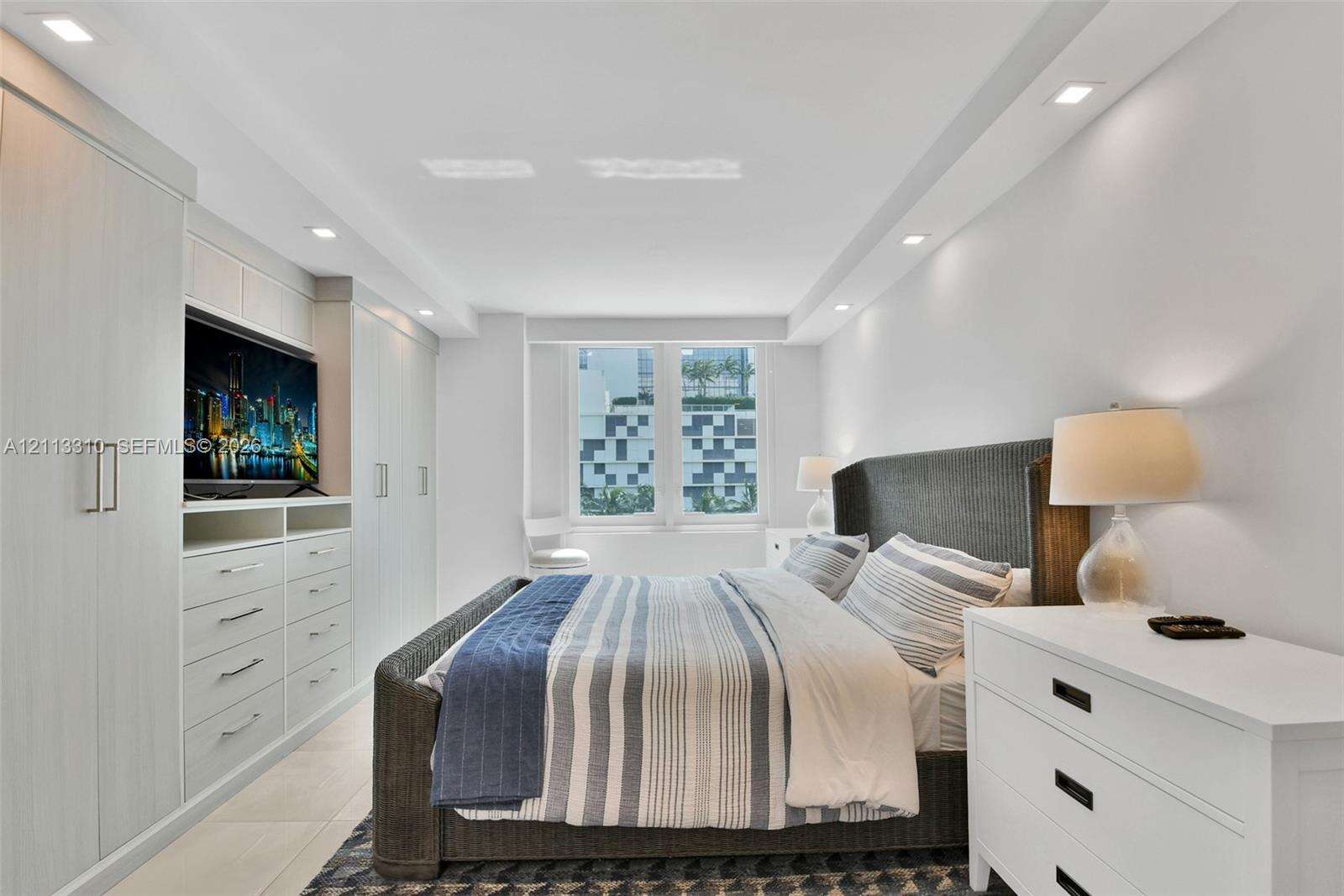 Roney Palace Unit #303 | Picture 6
